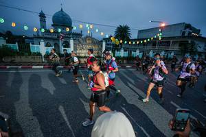 BIB: 
                            <button type="button" onclick="openModal(26232918)" class="btn btn-primary btn-sm float-right btn-popup" data-toggle="modal" data-target=".modal-high-quality">
                        <i class="fas fa-shopping-cart"></i> Add to Cart
                    </button>
                                            <button type="button" onclick="isThisMe(26232918, true)" class="btn btn-success btn-sm float-right btn-popup btn-isme hidden" data-toggle="tooltip" data-placement="bottom" title="นี่คือรูปของคุณใช่ไหม คลิกที่นี่เพื่อเอาเข้าอัลบั้ม">
                        <i class="fas fa-plus"></i> Add to album
                    </button>
                    <button type="button" onclick="isThisMe(26232918, false)" class="btn btn-warning btn-sm float-right btn-popup btn-isnotme hidden">
                        <i class="fas fa-ban"></i> Remove from album
                    </button>